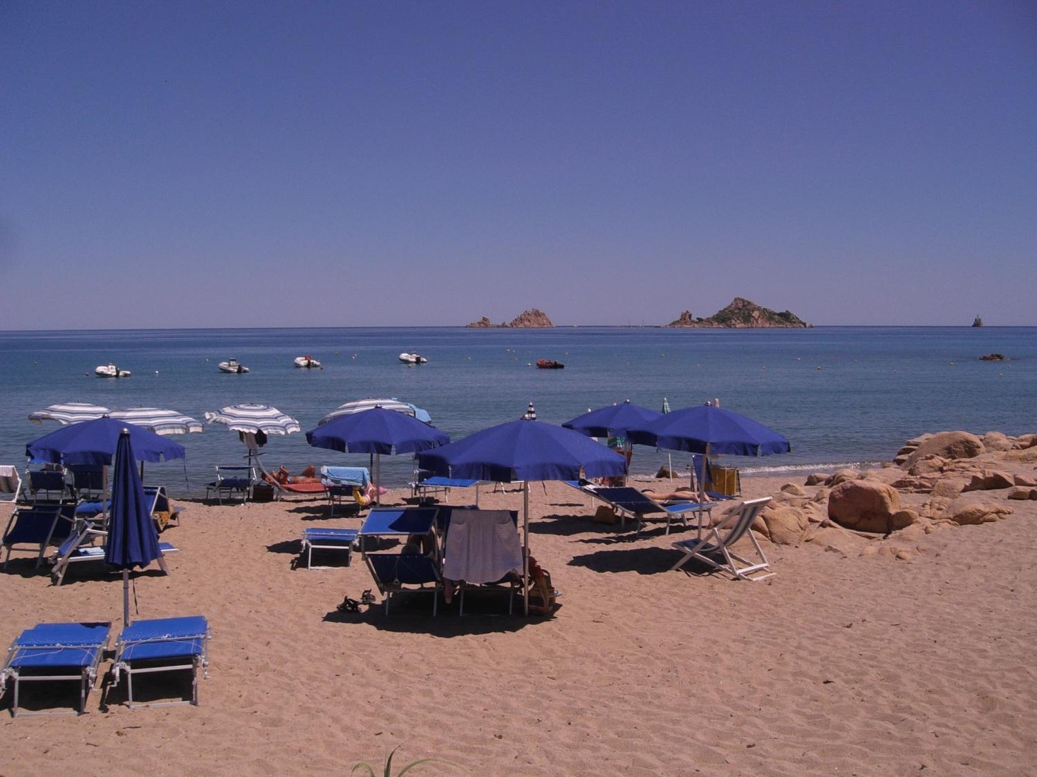 Hotel Mediterraneo ซานตามาเรีย นาวาร์เรเซ ภายนอก รูปภาพ