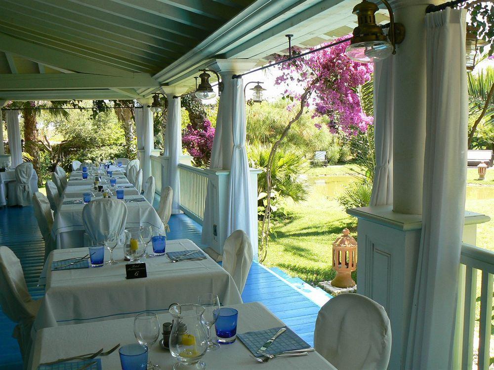Hotel Mediterraneo ซานตามาเรีย นาวาร์เรเซ ภายนอก รูปภาพ
