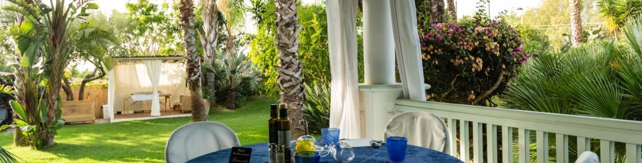 Hotel Mediterraneo ซานตามาเรีย นาวาร์เรเซ ภายนอก รูปภาพ